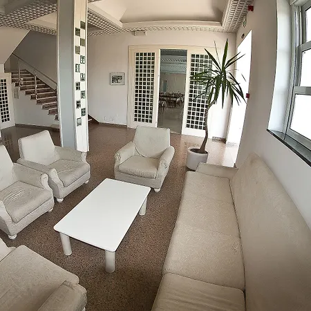 Alba D'oro מלון 3*