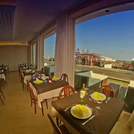 Alba D'oro Hotel 3*