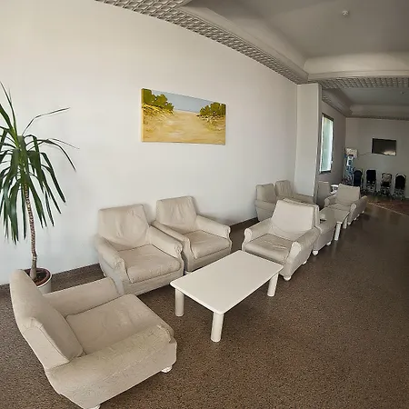 Alba D'oro Μπελάρια-Ιτζέα Μαρίνα