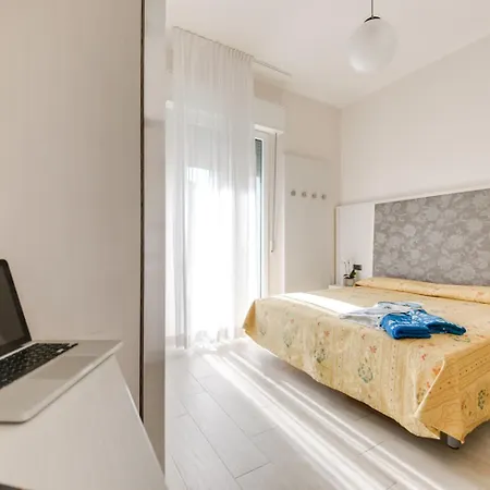 Ξενοδοχείο Alba D'oro Μπελάρια-Ιτζέα Μαρίνα