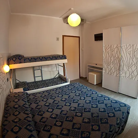 Alba D'oro 3* Μπελάρια-Ιτζέα Μαρίνα